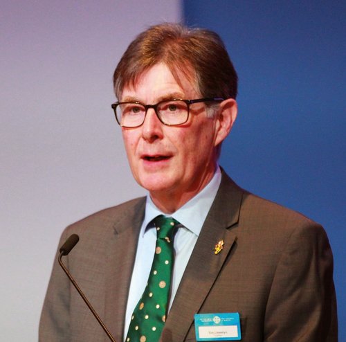 Tim Llewelyn1.JPG